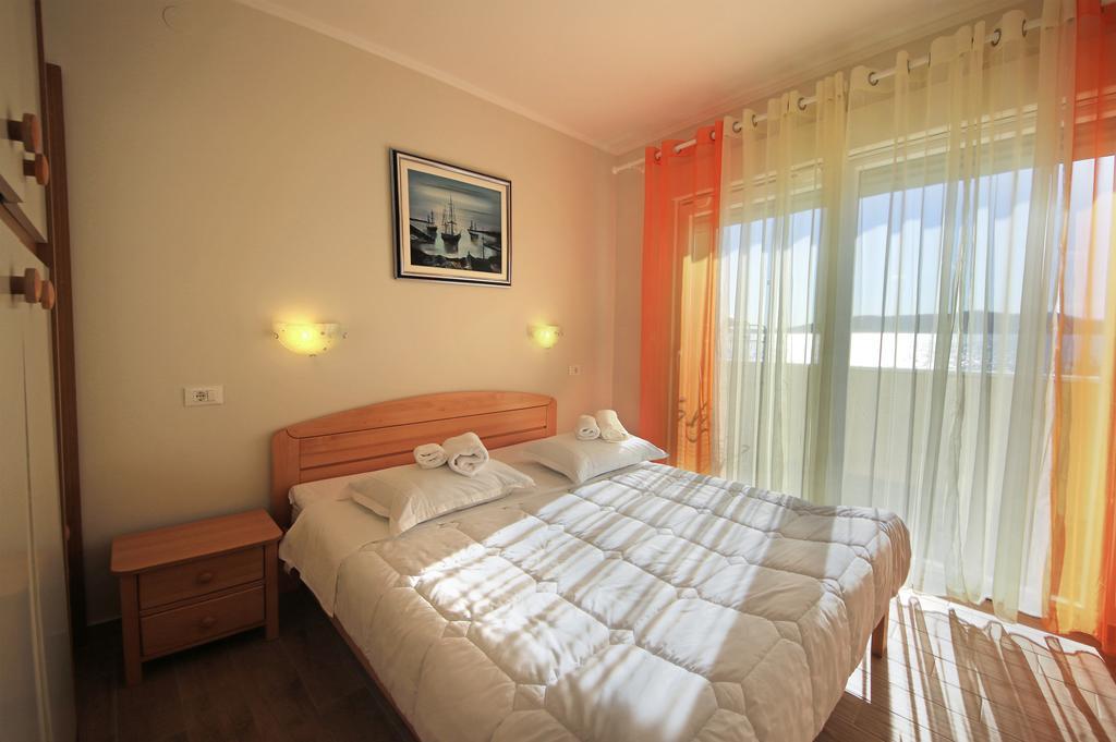 Apartments Superba 브로다리카 외부 사진